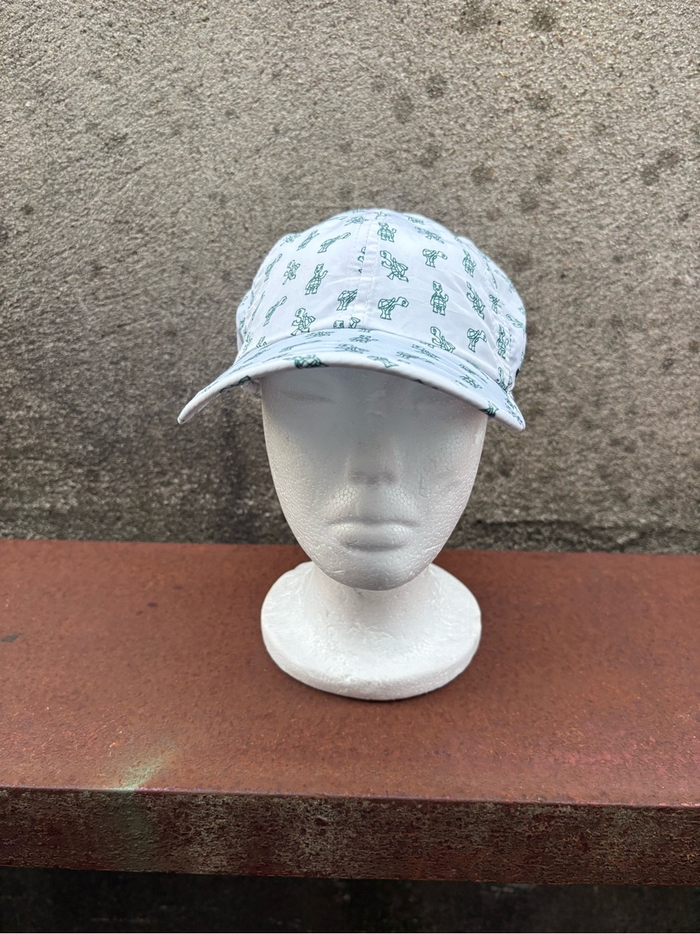 Sprints OG Hat All Over Turtles Print Featherweight Running Cap